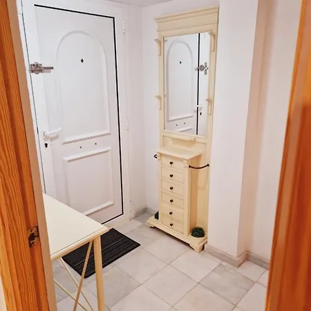 Magnifico Adosado En Torrevieja, Alicante. Holiday home Torrevieja