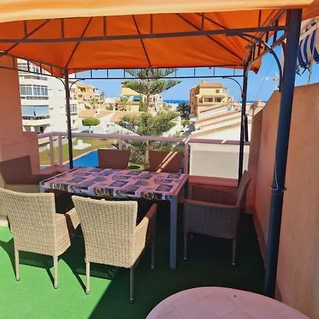 Сasa de vacaciones Magnifico Adosado En Torrevieja, Alicante. *